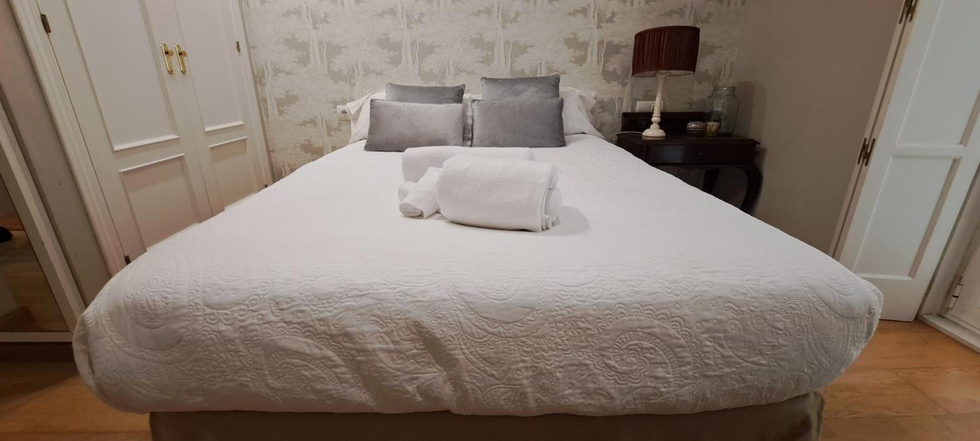 Apartamento Omnia Little Apartments Cadice Esterno foto